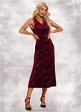 Courtney Flower V-Neck Elegant A-line Velvet Midi Dresses STKP0022504