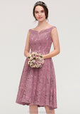 Sweetheart Sleeveless A-line/Princess Lace Knee-Length Bridesmaid Dresses Chasity STKP0025421