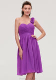 One-Shoulder Sleeveless Knee-Length Chiffon A-line/Princess Bridesmaid Dresseses With Pleated Flowers Kinsley STKP0025441