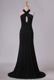 2024 Prom Dresses Halter Open Back Sheath With Slit PJAYLBQB