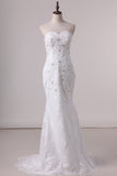 2024 Wedding Dresses Sweetheart Lace With Applique And Beads Mermaid Court PNXF123Z