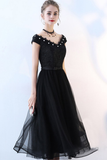 A-Line V-Neck Prom Dress with Appliques