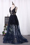 2024 Open Back V Neck Prom Dresses A Line Tulle With Applique