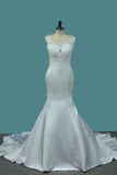 2024 Mermaid Satin V Neck Wedding Dresses With Beads PG3Z6APQ