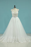 2024 A Line Open Back V Neck Wedding Dresses Tulle With Applique And Beading PH4N5EDG