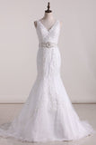 2024 V-Neck Wedding Dresses Mermaid/Trumpet Tulle With Embroidery And Beads PCK5E6BA