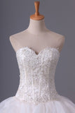 2024 Hot Wedding Dresses Sweetheart With Beads & Applique A Line PT5AZAYP