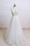 Elegant Ivory A Line Plunging Neckline Lace Appliqued Flowers Tulle Wedding Dresses