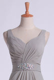 2024 Bridesmaid Dresses V Neck Princess Short/Mini With Ruffles And Beads Chiffon