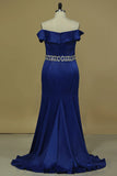 2024 Stretch Satin Prom Dresses Boat Neck Mermaid With Beading P3M3AZAX