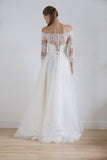 A-Line Lace Scoop 3/4 Sleeve Appliques Tulle Floor-Length White Button Wedding Dresses