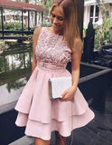 Pretty Bateau Short Blush Pink Scoop Satin Lace Appliques Homecoming Dresses