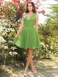 A-Line/Princess V-neck Beading Sleeveless Short Chiffon Bridesmaid Dresses TPP0005482