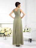 A-Line/Princess V-neck Pleats Sleeveless Long Chiffon Mother of the Bride Dresses TPP0007240