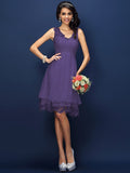 A-Line/Princess V-neck Lace Sleeveless Short Bridesmaid Dresses TPP0005236