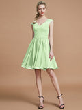 A-Line/Princess V-neck Chiffon Knee-Length Bridesmaid Dresses TPP0005411